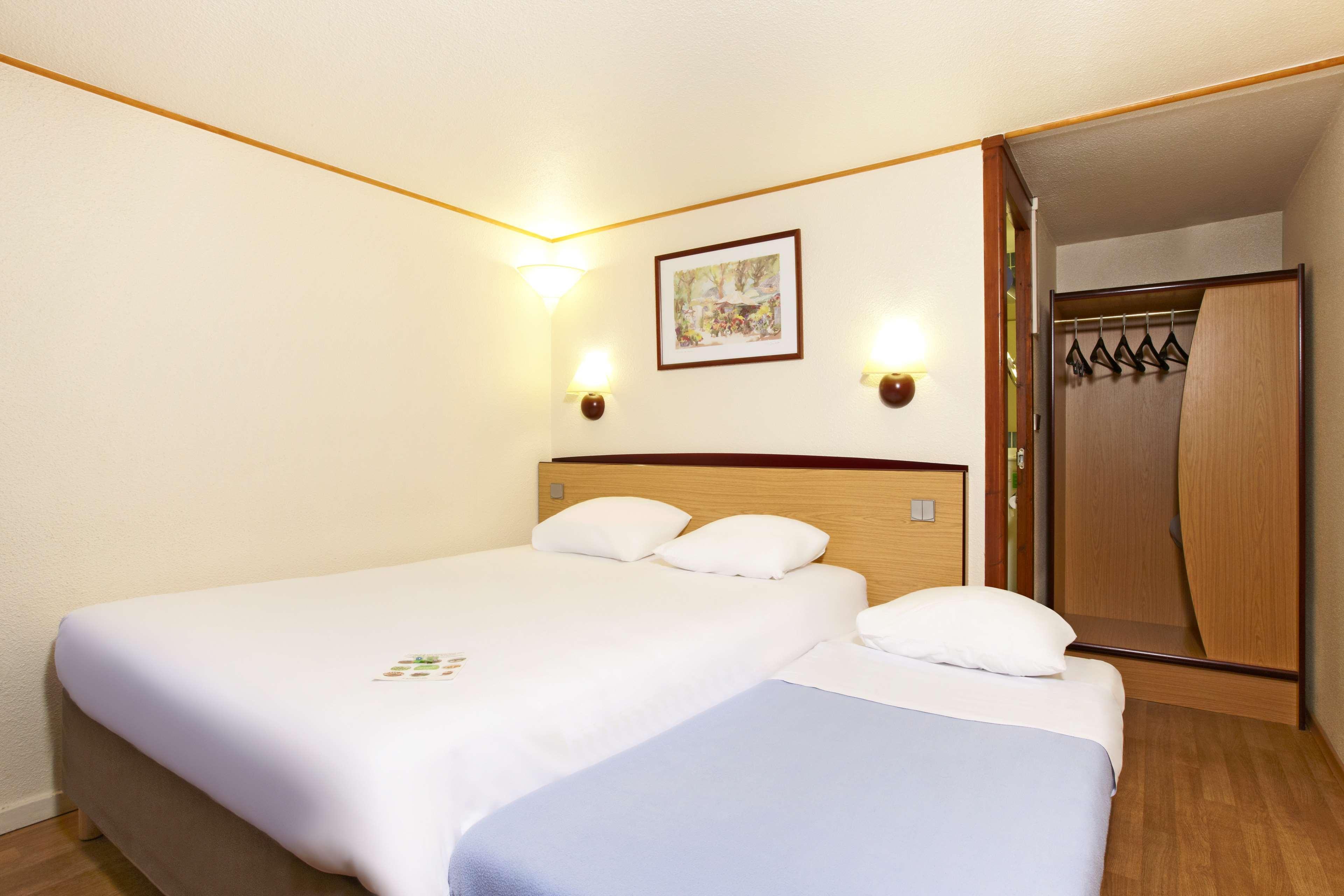 Campanile Rouen Nord - Mont-Saint-Aignan Hotel Kültér fotó